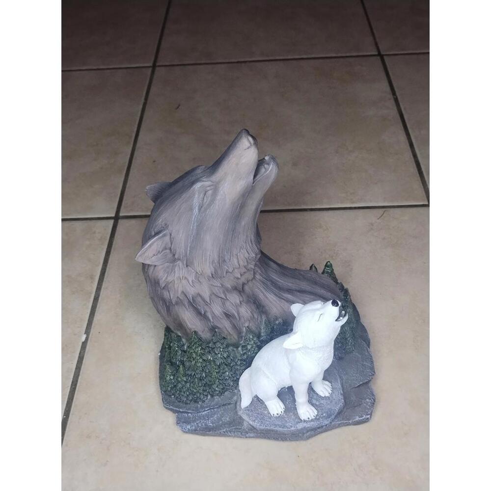 8" Howling WOLF With PUP Wood Carved COLLECTIBLE Figurine DWK Home Decor